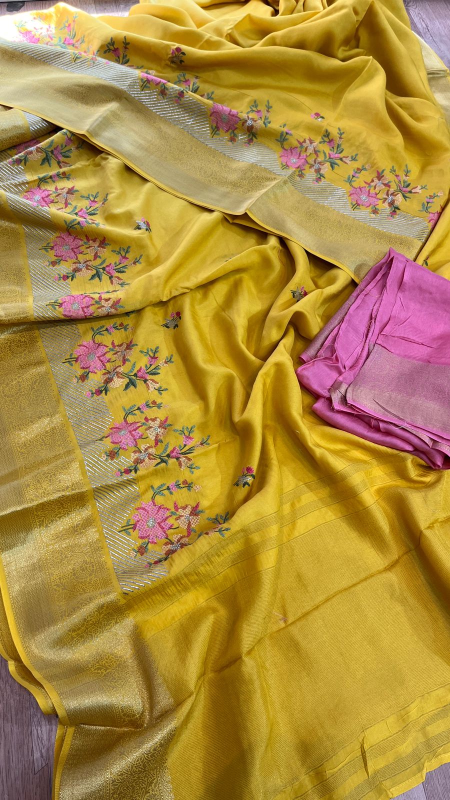 pure munga silk banaras - Anvitha Collections