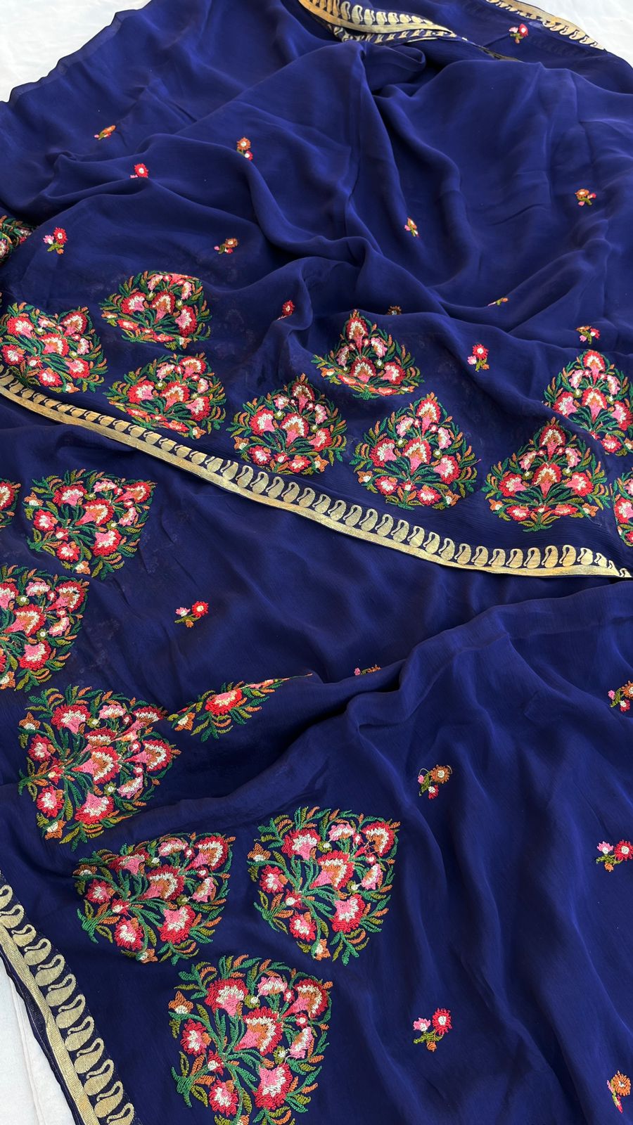 Banarasi weaving zari border - Anvitha Collections