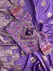 Banarasi Paatu saree