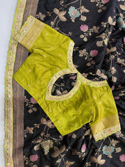 Pure Banarasi Pattu Saree.