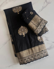 Banarasi Scalloped - Anvitha Collections